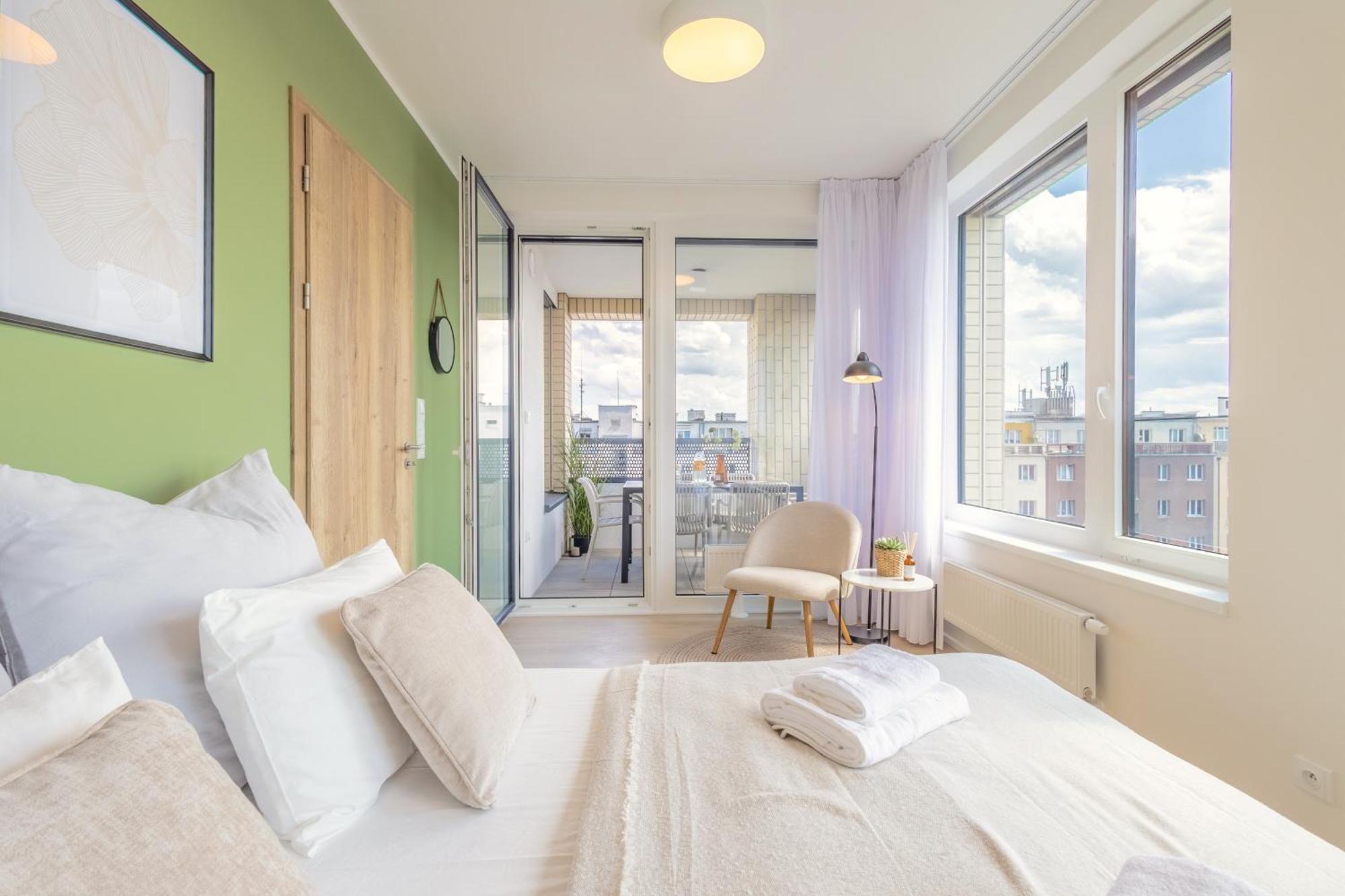 Апартаменти Bright 2Br - 7Th Floor, Balcony, Free Parking By Gravity Прага Екстер'єр фото