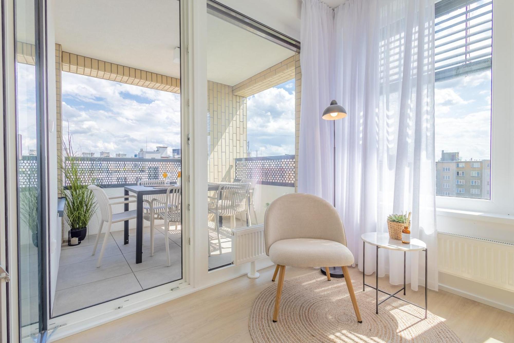 Апартаменти Bright 2Br - 7Th Floor, Balcony, Free Parking By Gravity Прага Екстер'єр фото